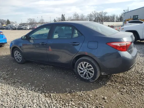 2T1BURHE5JC034024 2018 TOYOTA COROLLA - Image 2