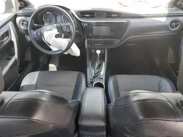 2T1BURHE5JC038221 2018 TOYOTA COROLLA - Image 8