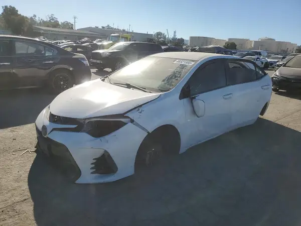 2T1BURHE5JC040731 2018 TOYOTA COROLLA - Image 1