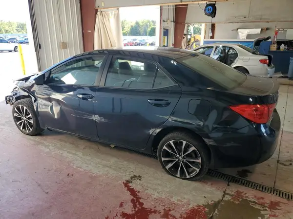 2T1BURHE5JC041717 2018 TOYOTA COROLLA - Image 2