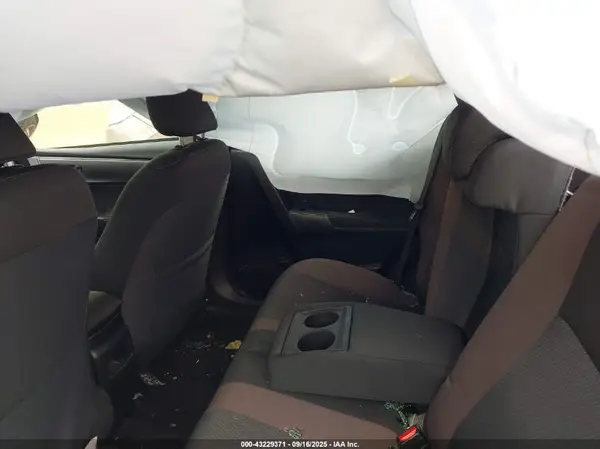 2T1BURHE5JC042611 2018 TOYOTA COROLLA - Image 8