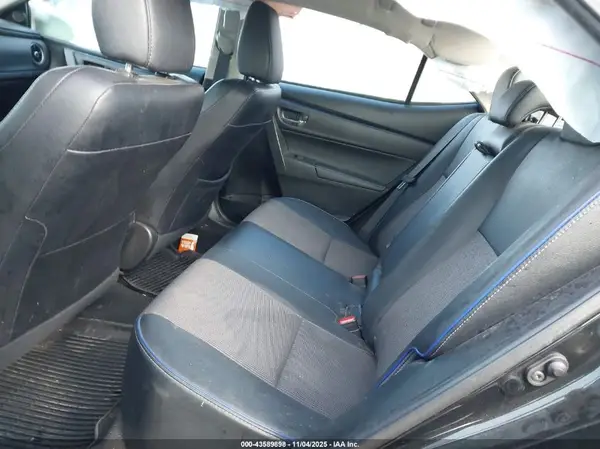 2T1BURHE5JC044746 2018 TOYOTA COROLLA - Image 8