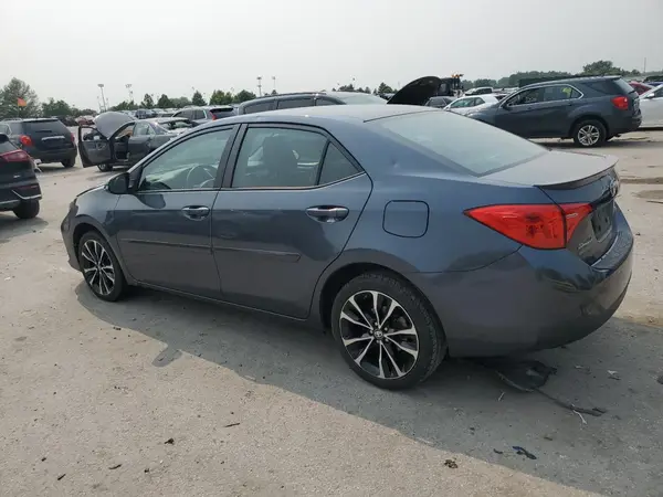 2T1BURHE5JC045475 2018 TOYOTA COROLLA - Image 2