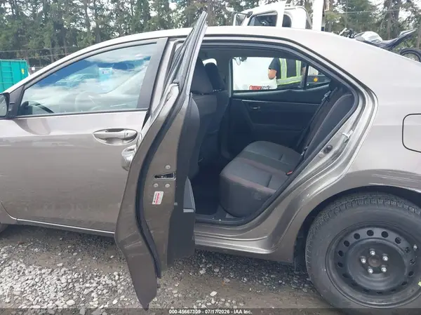2T1BURHE5JC046206 2018 TOYOTA COROLLA - Image 8