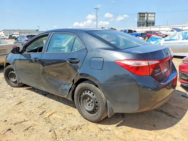 2T1BURHE5JC046738 2018 TOYOTA COROLLA - Image 2