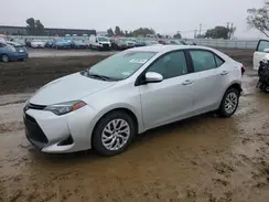 2T1BURHE5JC048134 2018 TOYOTA COROLLA