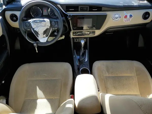 2T1BURHE5JC049171 2018 TOYOTA COROLLA - Image 8