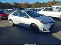 2T1BURHE5JC051955 2018 TOYOTA COROLLA