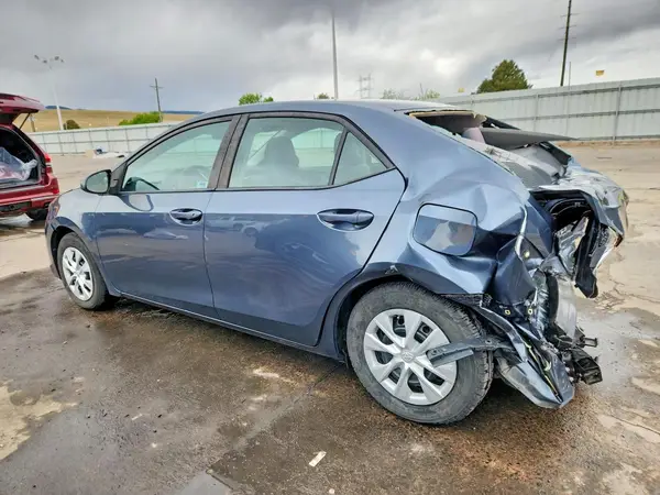 2T1BURHE5JC052815 2018 TOYOTA COROLLA - Image 2