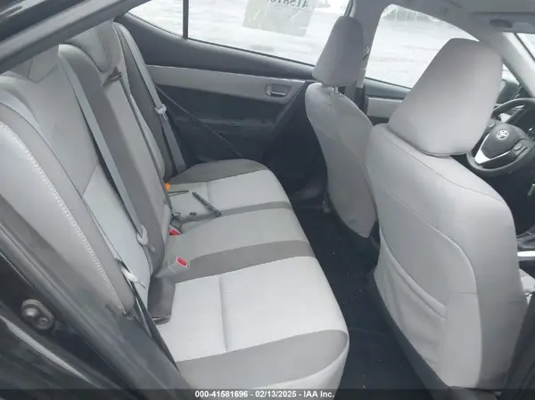 2T1BURHE5JC056055 2018 TOYOTA COROLLA - Image 8