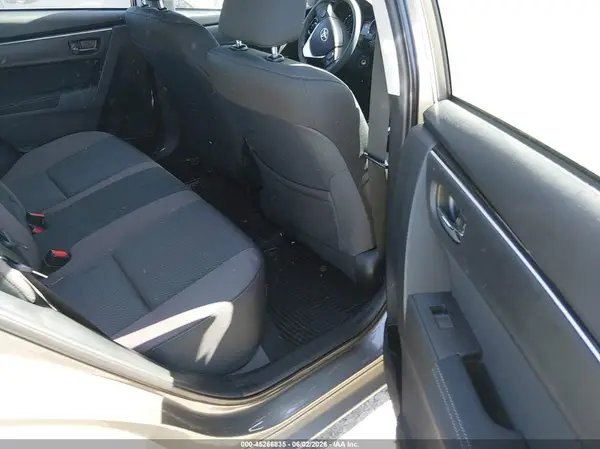 2T1BURHE5JC057948 2018 TOYOTA COROLLA - Image 8