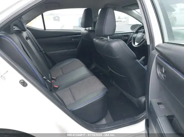 2T1BURHE5JC058503 2018 TOYOTA COROLLA - Image 8