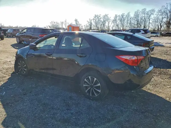 2T1BURHE5JC061644 2018 TOYOTA COROLLA - Image 2
