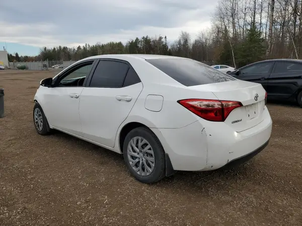 2T1BURHE5JC062115 2018 TOYOTA COROLLA - Image 2