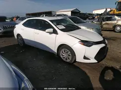 2T1BURHE5JC063104 2018 TOYOTA COROLLA