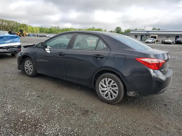 2T1BURHE5JC063166 2018 TOYOTA COROLLA - Image 2