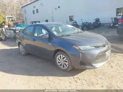 2T1BURHE5JC063930 2018 TOYOTA COROLLA