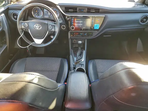 2T1BURHE5JC069615 2018 TOYOTA COROLLA - Image 8