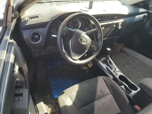 2T1BURHE5JC070585 2018 TOYOTA COROLLA - Image 8