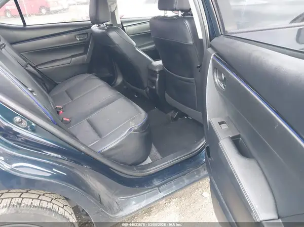 2T1BURHE5JC071624 2018 TOYOTA COROLLA - Image 8