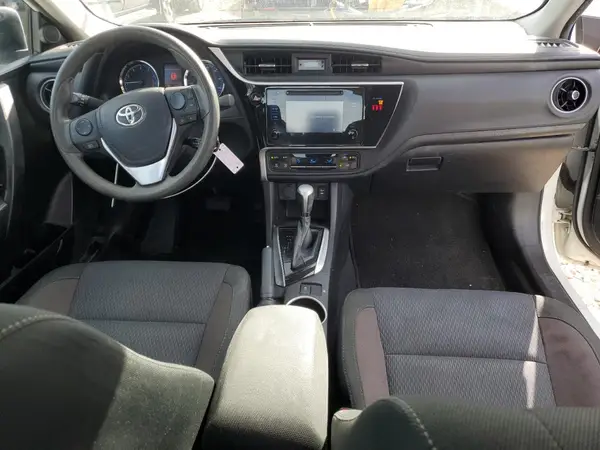 2T1BURHE5JC071753 2018 TOYOTA COROLLA - Image 8