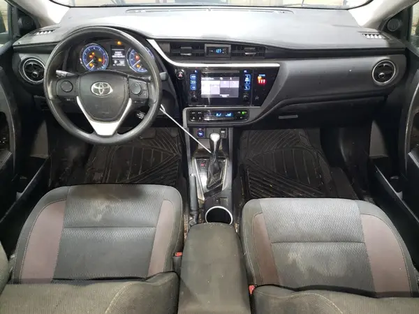 2T1BURHE5JC071929 2018 TOYOTA COROLLA - Image 8