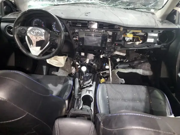 2T1BURHE5JC075429 2018 TOYOTA COROLLA - Image 8