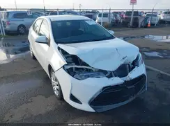 2T1BURHE5JC076290 2018 TOYOTA COROLLA