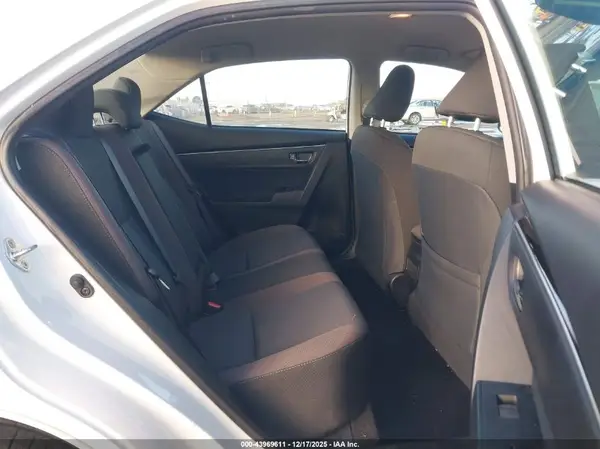 2T1BURHE5JC076290 2018 TOYOTA COROLLA - Image 8
