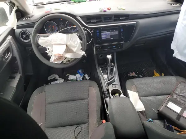 2T1BURHE5JC077570 2018 TOYOTA COROLLA - Image 8