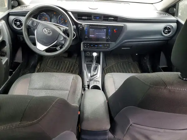 2T1BURHE5JC077973 2018 TOYOTA COROLLA - Image 8