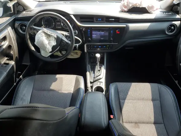 2T1BURHE5JC083384 2018 TOYOTA COROLLA - Image 8