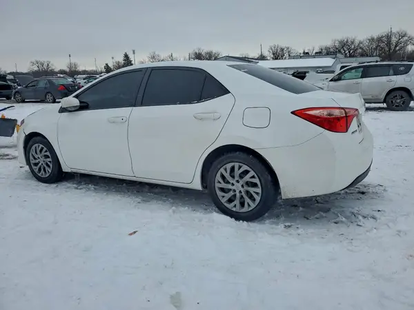 2T1BURHE5JC083398 2018 TOYOTA COROLLA - Image 2