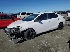 2T1BURHE5JC084633 2018 TOYOTA COROLLA