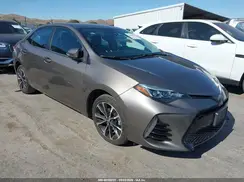 2T1BURHE5JC085460 2018 TOYOTA COROLLA
