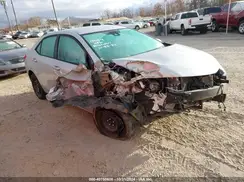 2T1BURHE5JC087757 2018 TOYOTA COROLLA