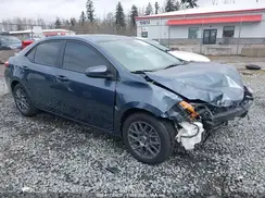 2T1BURHE5JC087886 2018 TOYOTA COROLLA
