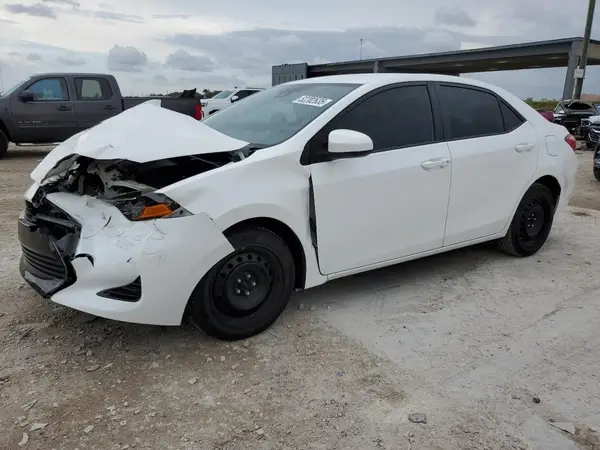 2T1BURHE5JC088486 2018 TOYOTA COROLLA - Image 1