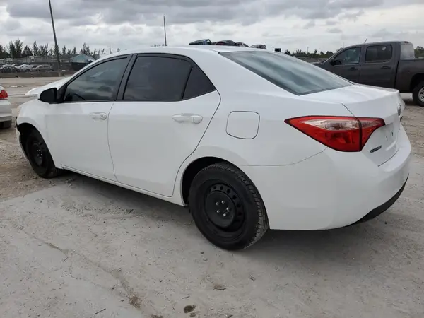 2T1BURHE5JC088486 2018 TOYOTA COROLLA - Image 2