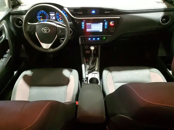 2T1BURHE5JC089931 2018 TOYOTA COROLLA - Image 8