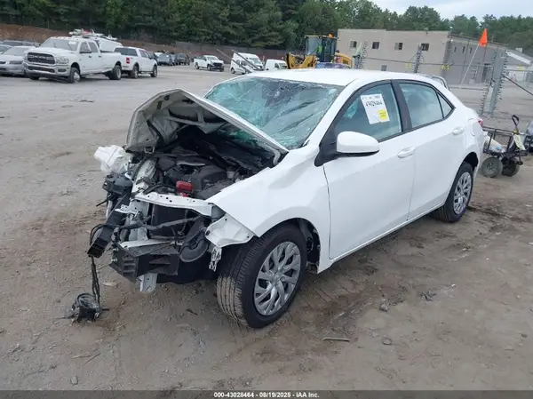 2T1BURHE5JC089959 2018 TOYOTA COROLLA - Image 2