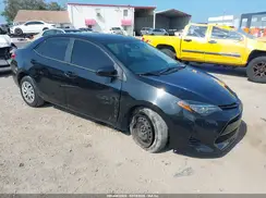 2T1BURHE5JC091226 2018 TOYOTA COROLLA