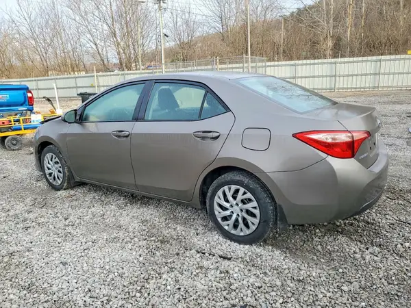 2T1BURHE5JC093185 2018 TOYOTA COROLLA - Image 2