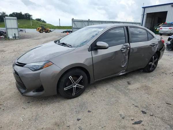 2T1BURHE5JC094675 2018 TOYOTA COROLLA - Image 1