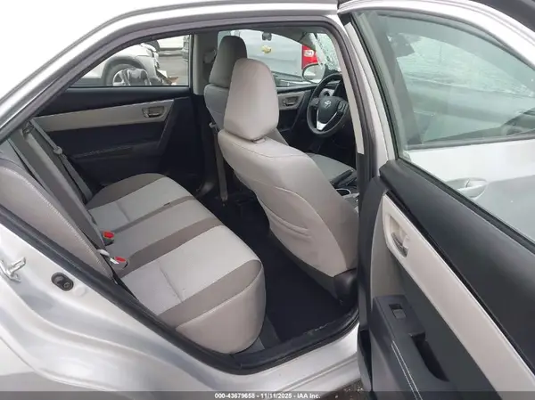 2T1BURHE5JC095616 2018 TOYOTA COROLLA - Image 8