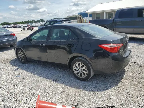 2T1BURHE5JC097799 2018 TOYOTA COROLLA - Image 2