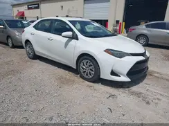 2T1BURHE5JC101043 2018 TOYOTA COROLLA