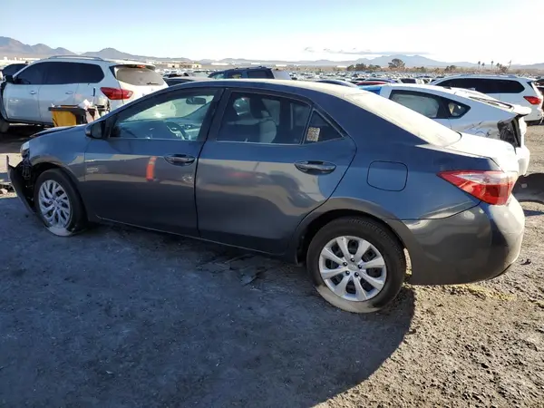 2T1BURHE5JC101303 2018 TOYOTA COROLLA - Image 2
