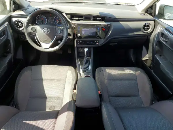 2T1BURHE5JC102161 2018 TOYOTA COROLLA - Image 8