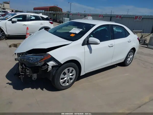 2T1BURHE5JC103116 2018 TOYOTA COROLLA - Image 2